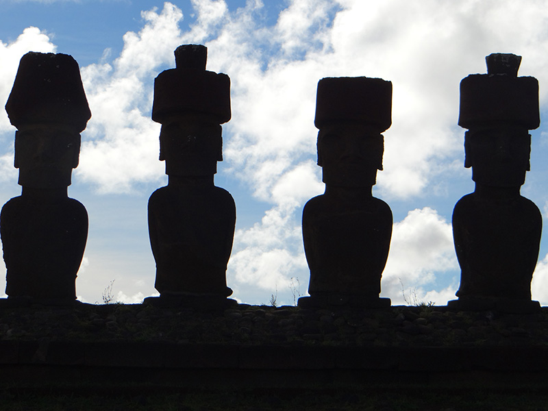 easter island silhouettes