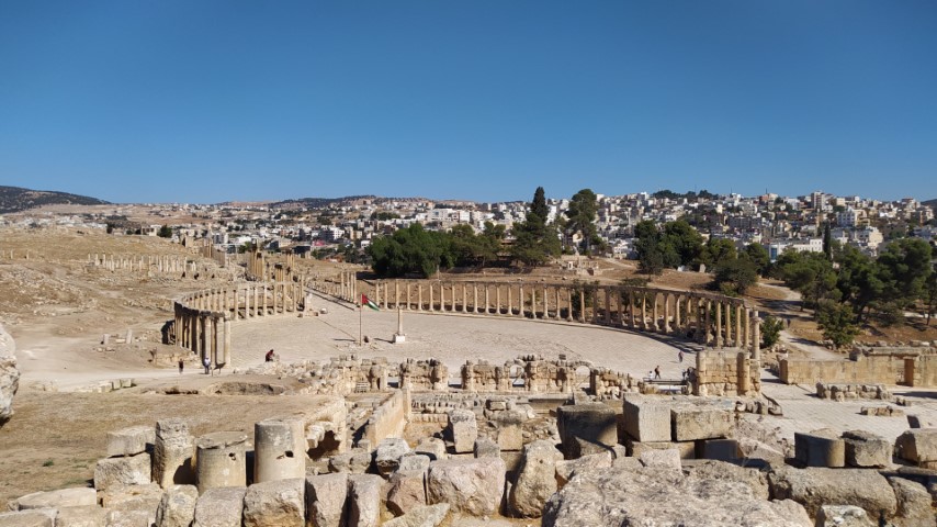 4 Oval Plaza Jerash