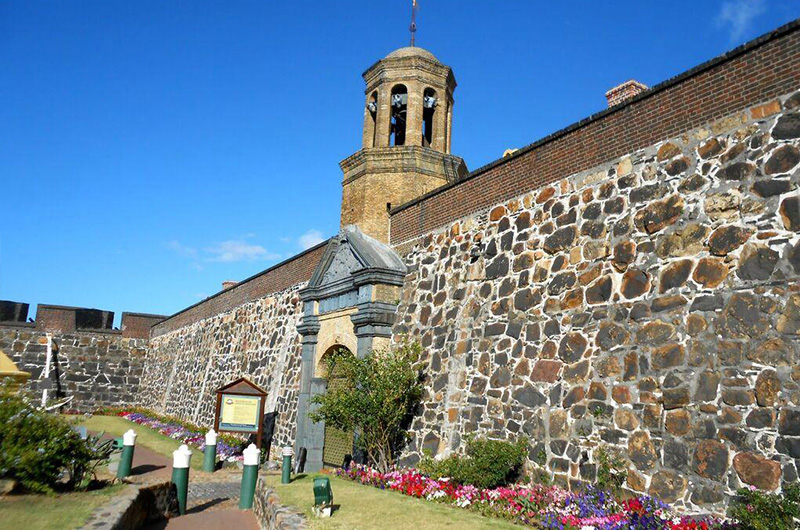 Cape Castle Cape Tiwn