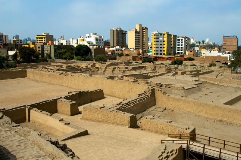 Huaca Pucllana Lima Peru Llama Travel