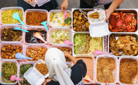 Market stall, KK.jpg
