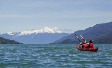 Kayaking, Lake District, Chile