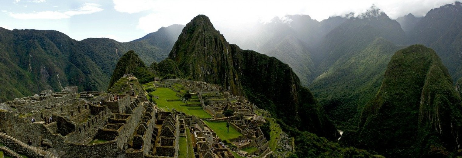 Machu Picchu - city in the clouds