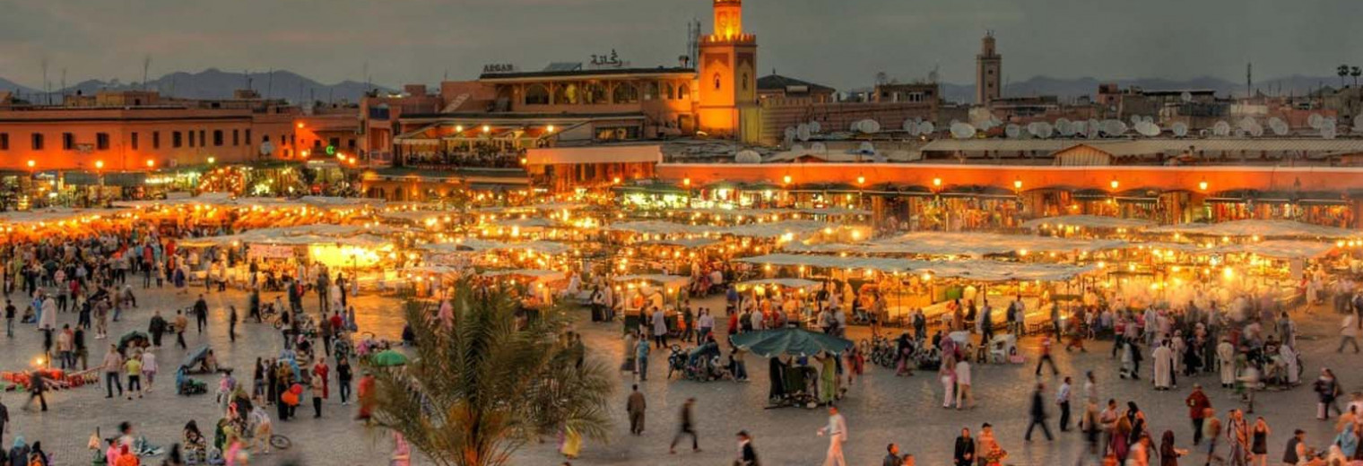 Djemaa el Fna at dusk, Marrakech
