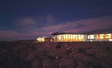 Exterior, Luna Salada