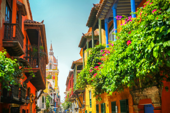 7 Reasons to Visit Colombia with Llama Travel